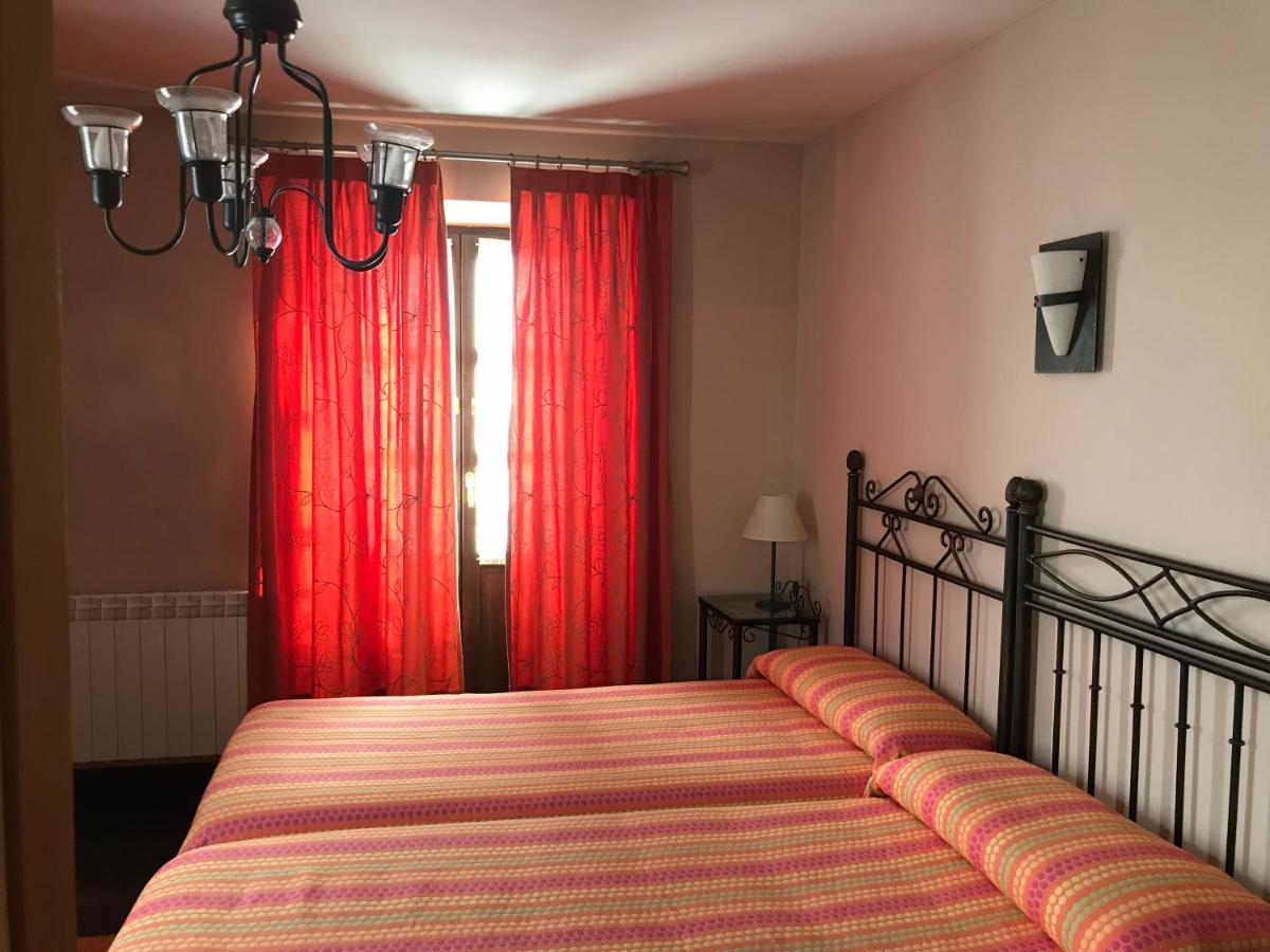 Apartamentos Ebro Reinosa Esterno foto